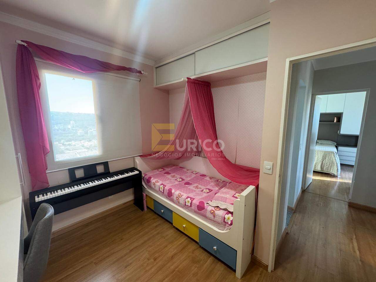 Apartamento à venda no Condomínio Edifício Beatriz em Valinhos/SP: 