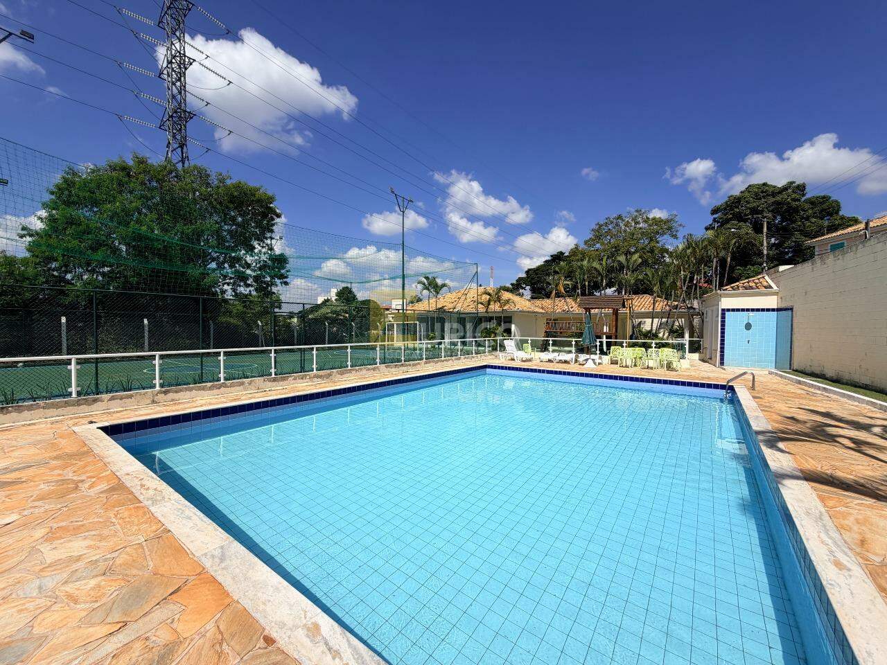 Casa em condomínio à venda no Condomínio Villaggio Dei Fiori em Louveira/SP: 