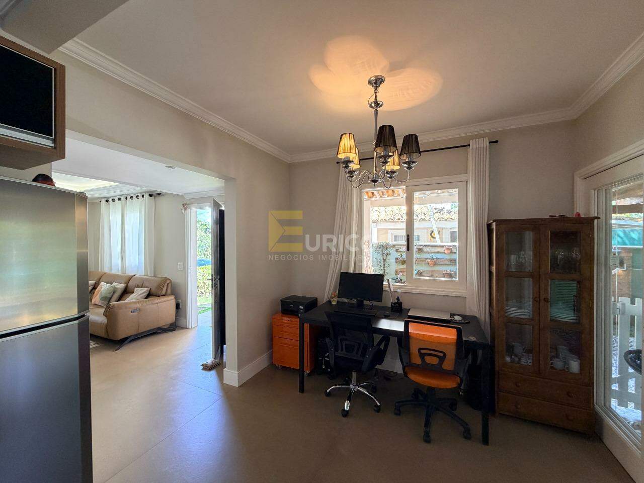 Casa em condomínio à venda no Condomínio Villaggio Dei Fiori em Louveira/SP: 