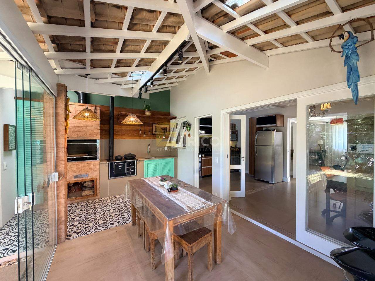 Casa em condomínio à venda no Condomínio Villaggio Dei Fiori em Louveira/SP: 