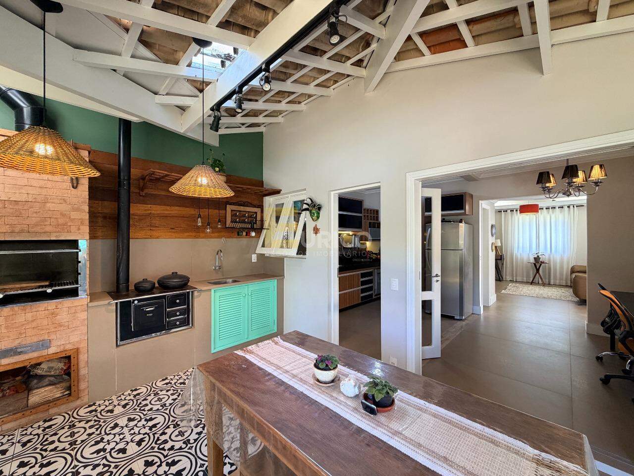 Casa em condomínio à venda no Condomínio Villaggio Dei Fiori em Louveira/SP: 