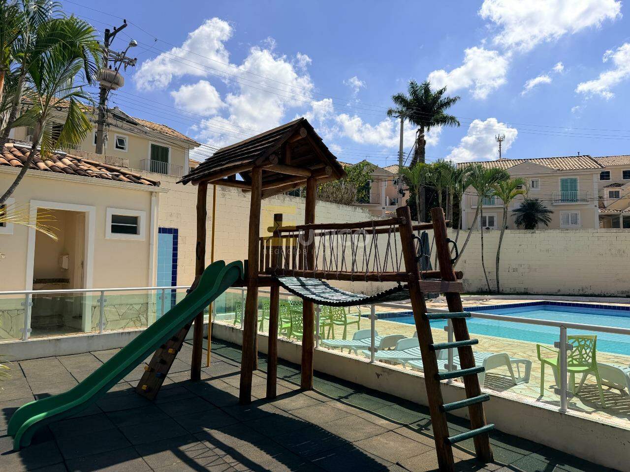 Casa em condomínio à venda no Condomínio Villaggio Dei Fiori em Louveira/SP: 