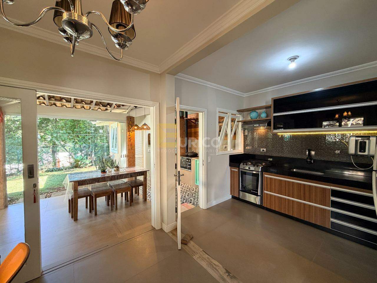 Casa em condomínio à venda no Condomínio Villaggio Dei Fiori em Louveira/SP: 