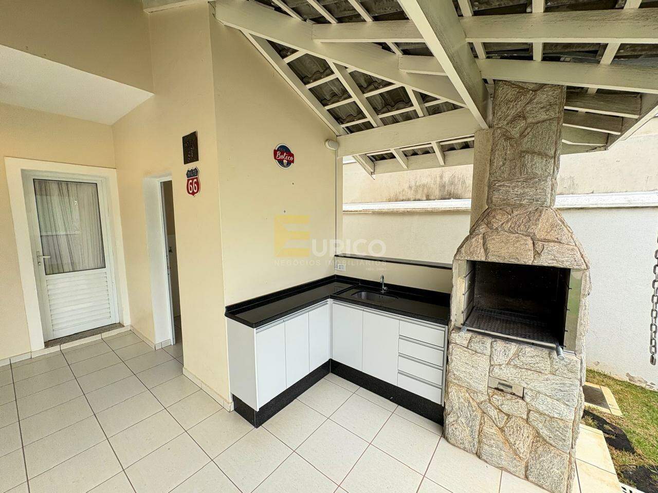 Casa em condomínio para aluguel no Condomínio Jardim das Palmeiras em Vinhedo/SP: 