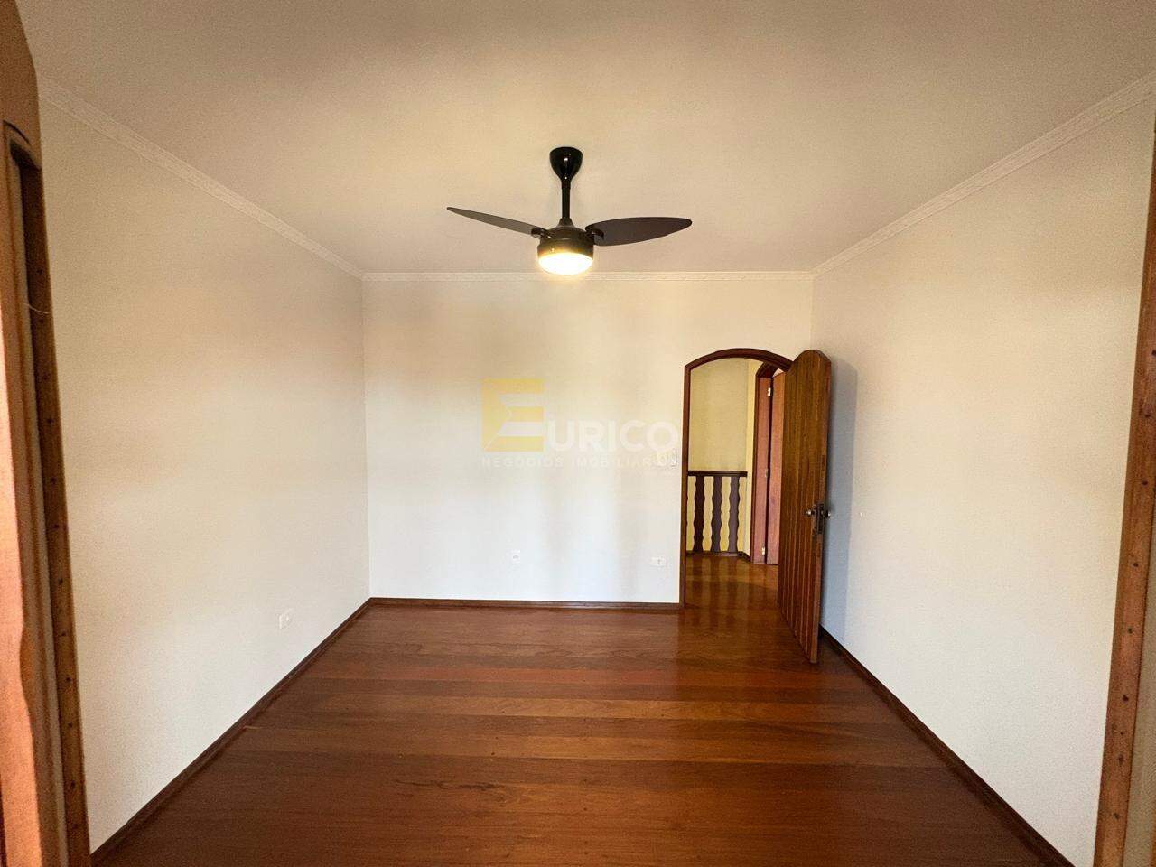 Casa em condomínio para aluguel no Condomínio Vista Alegre - Sede em Vinhedo/SP: QUARTO