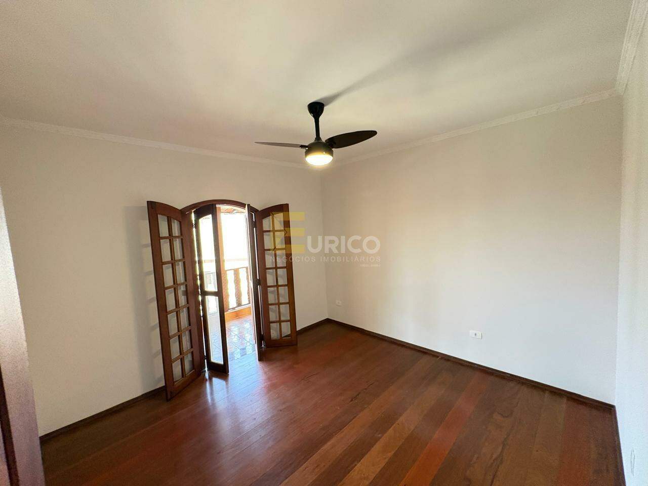 Casa em condomínio para aluguel no Condomínio Vista Alegre - Sede em Vinhedo/SP: QUARTO