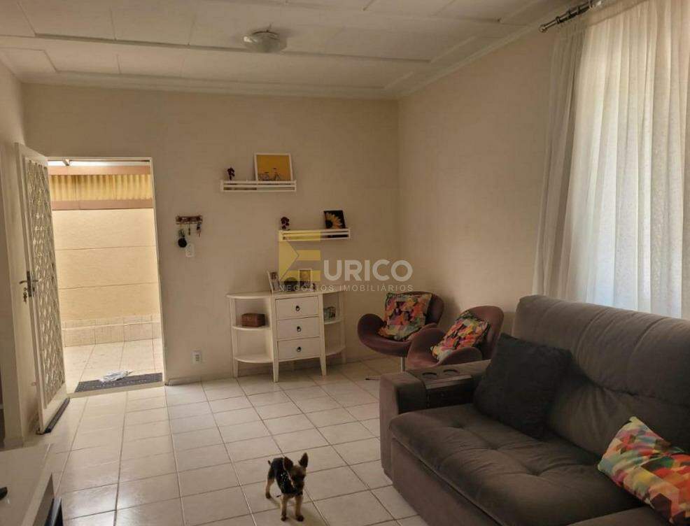 Casa à venda no VILA SANTO ANTÔNIO em Valinhos/SP: 
