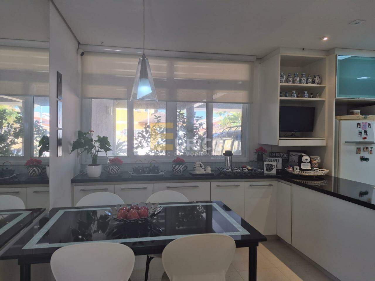 Casa em condomínio à venda no Condomínio Portal do Paraíso I em Jundiaí/SP: 