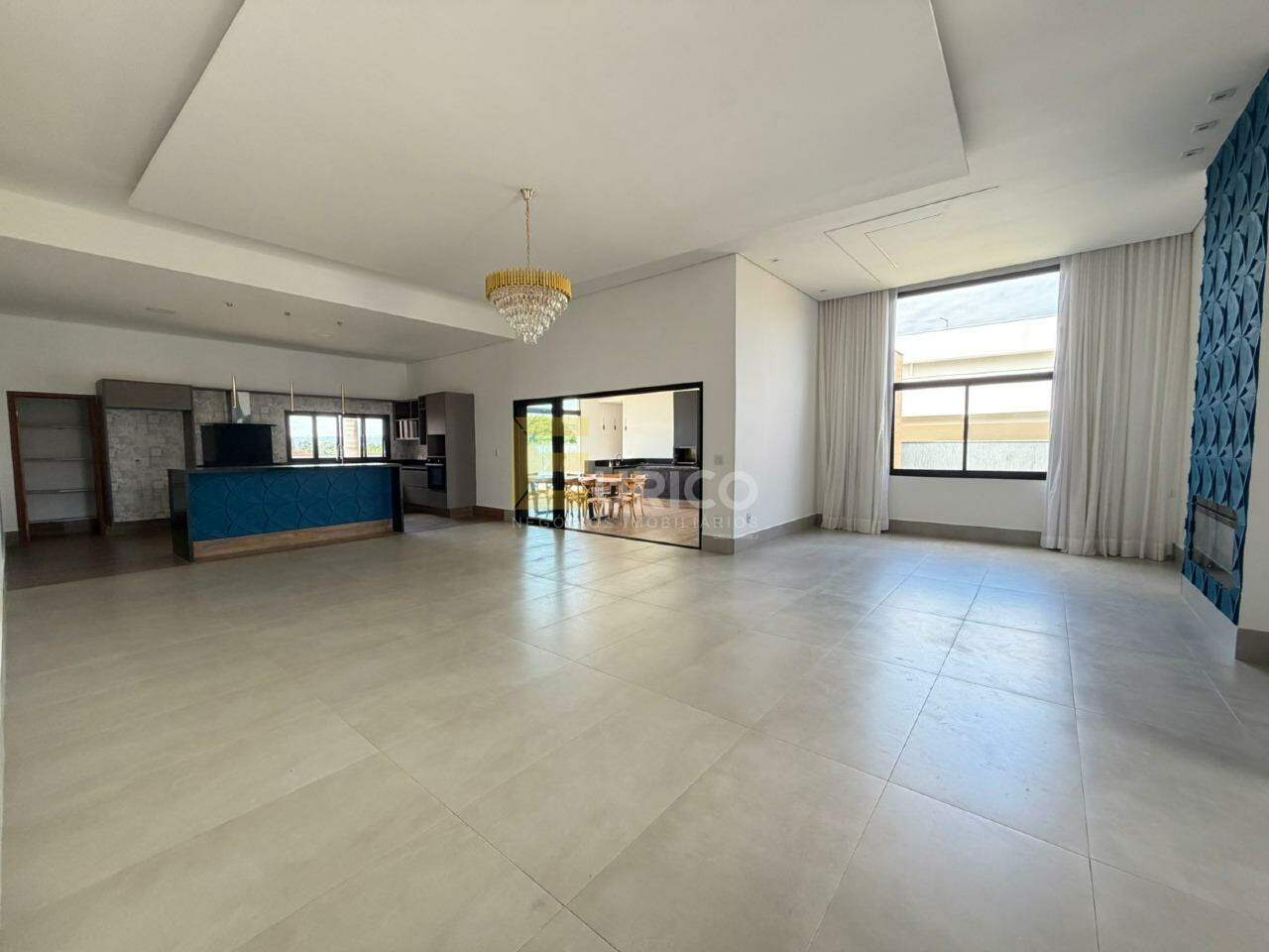 Casa em condomínio à venda no Condomínio Villa Lombarda em Valinhos/SP: 