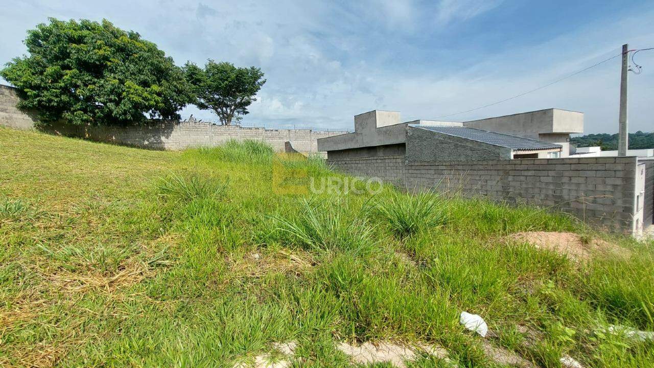 Terreno à venda no Parque dos Pinheiros em Vinhedo/SP: