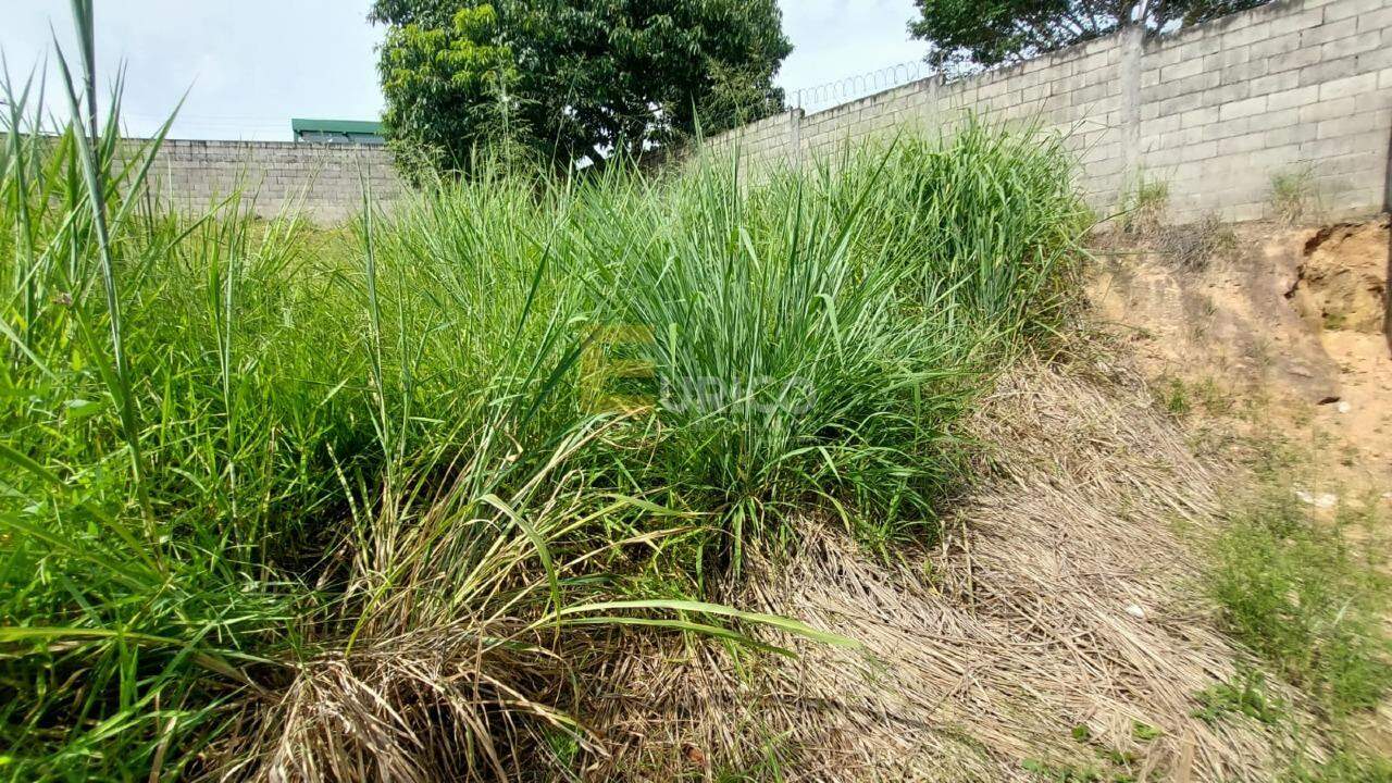 Terreno à venda no Parque dos Pinheiros em Vinhedo/SP: