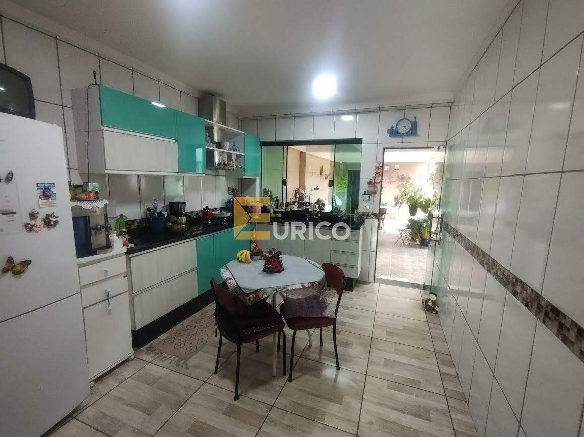 Casa à venda no Jardim Prestes de Barros em Sorocaba/SP: