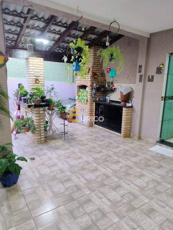 Casa à venda no Jardim Prestes de Barros em Sorocaba/SP: