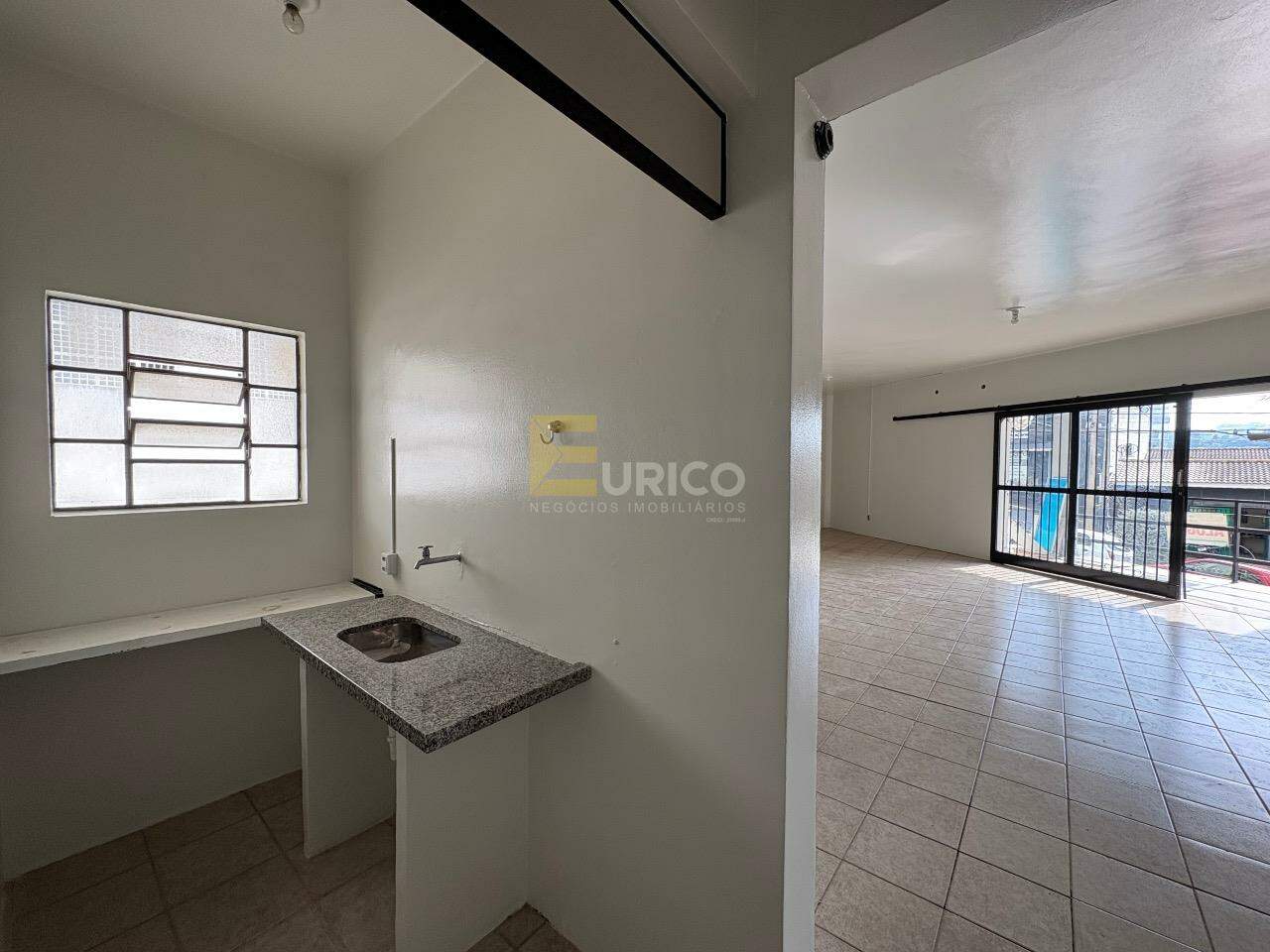 Sala para aluguel no Centro em Vinhedo/SP: 