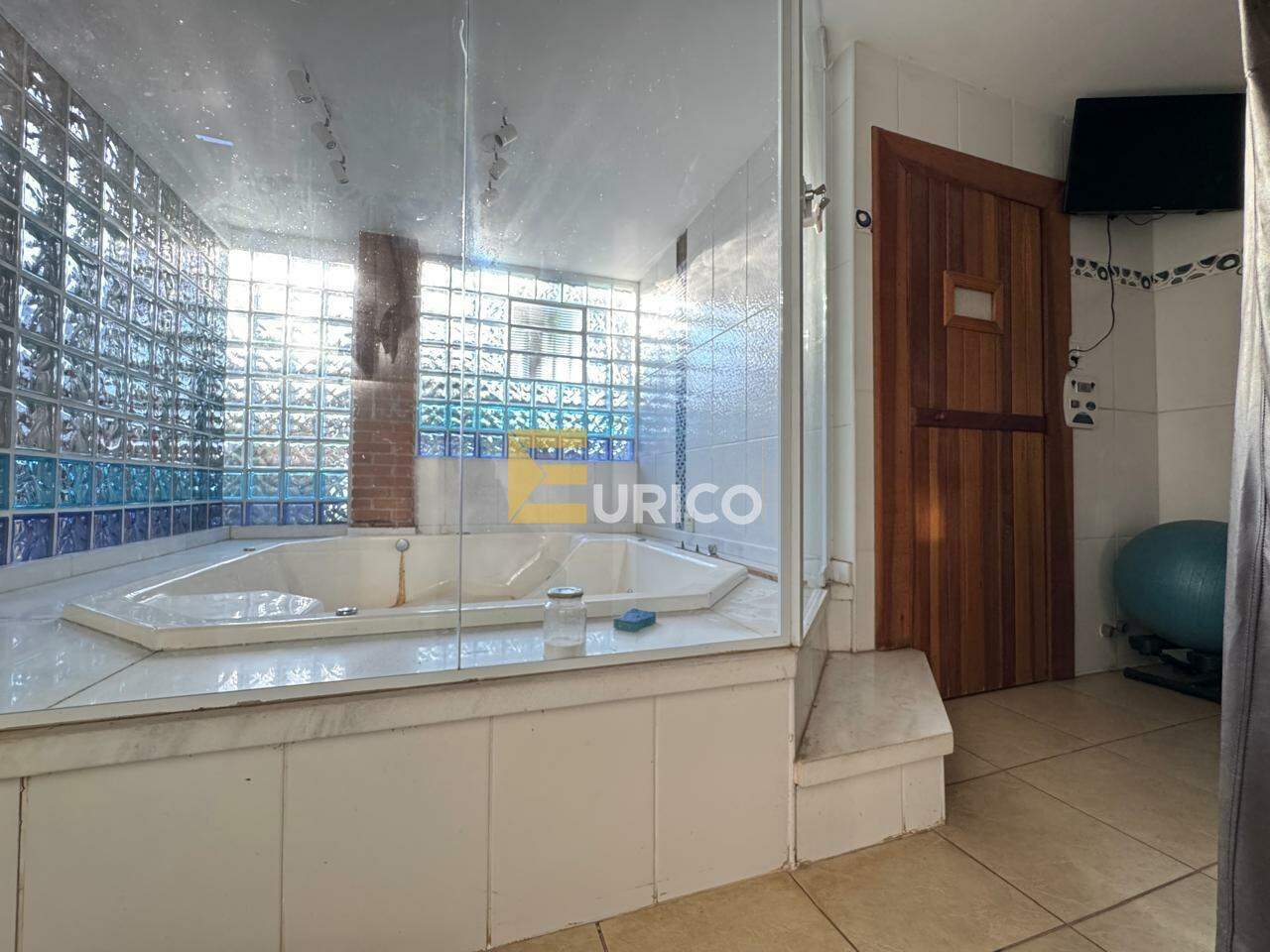 Casa em condomínio à venda no Jardim Ibiti do Paço em Sorocaba/SP: 