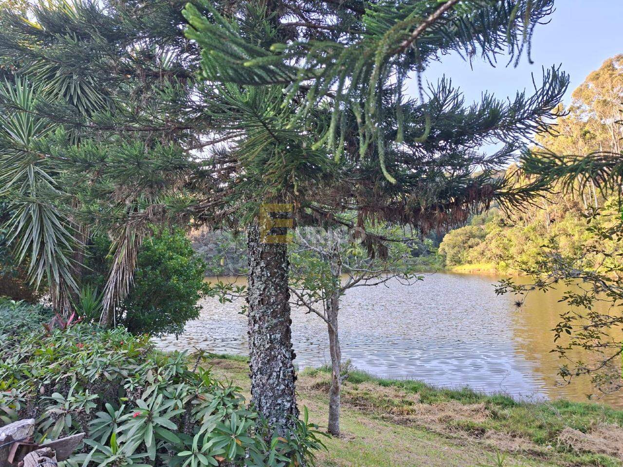 Terreno em Condomínio à venda no Caixa D´água em Vinhedo/SP:
