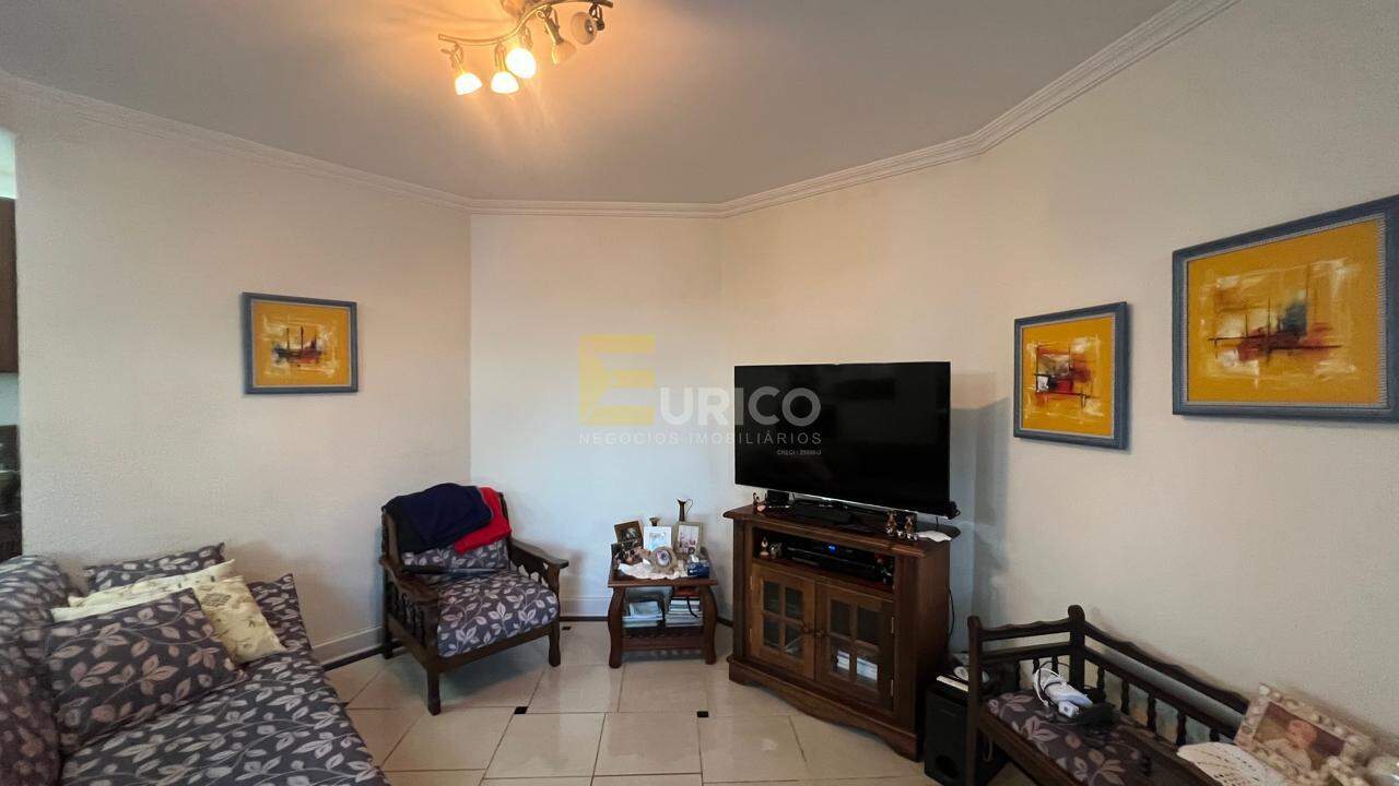 Casa à venda no PARQUE TERRANOVA em Valinhos/SP: