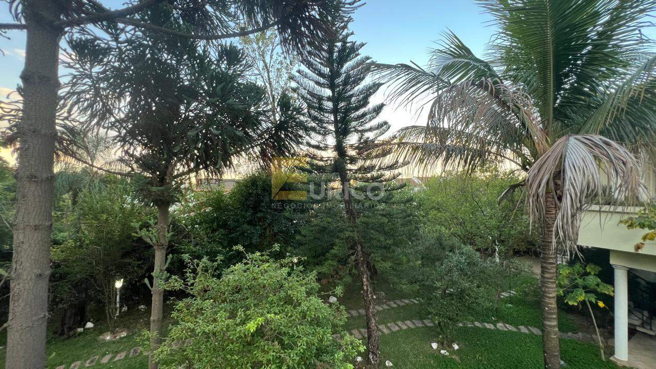 Casa à venda no PARQUE TERRANOVA em Valinhos/SP: