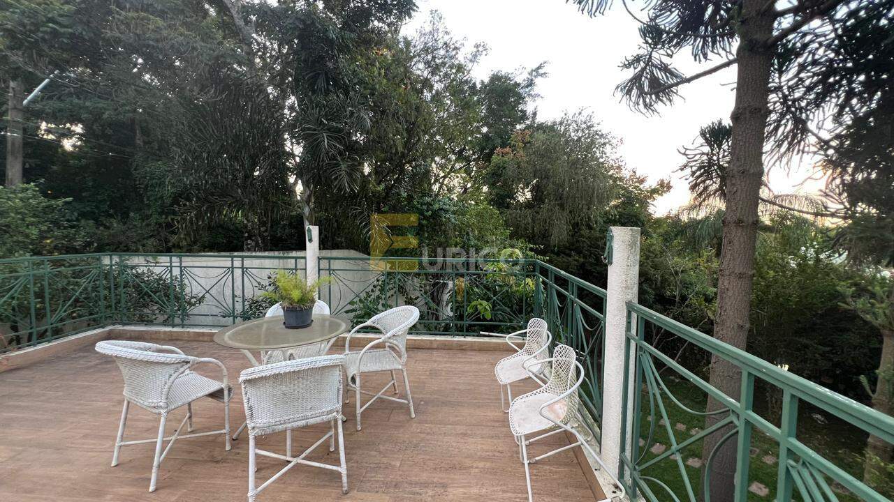 Casa à venda no PARQUE TERRANOVA em Valinhos/SP: