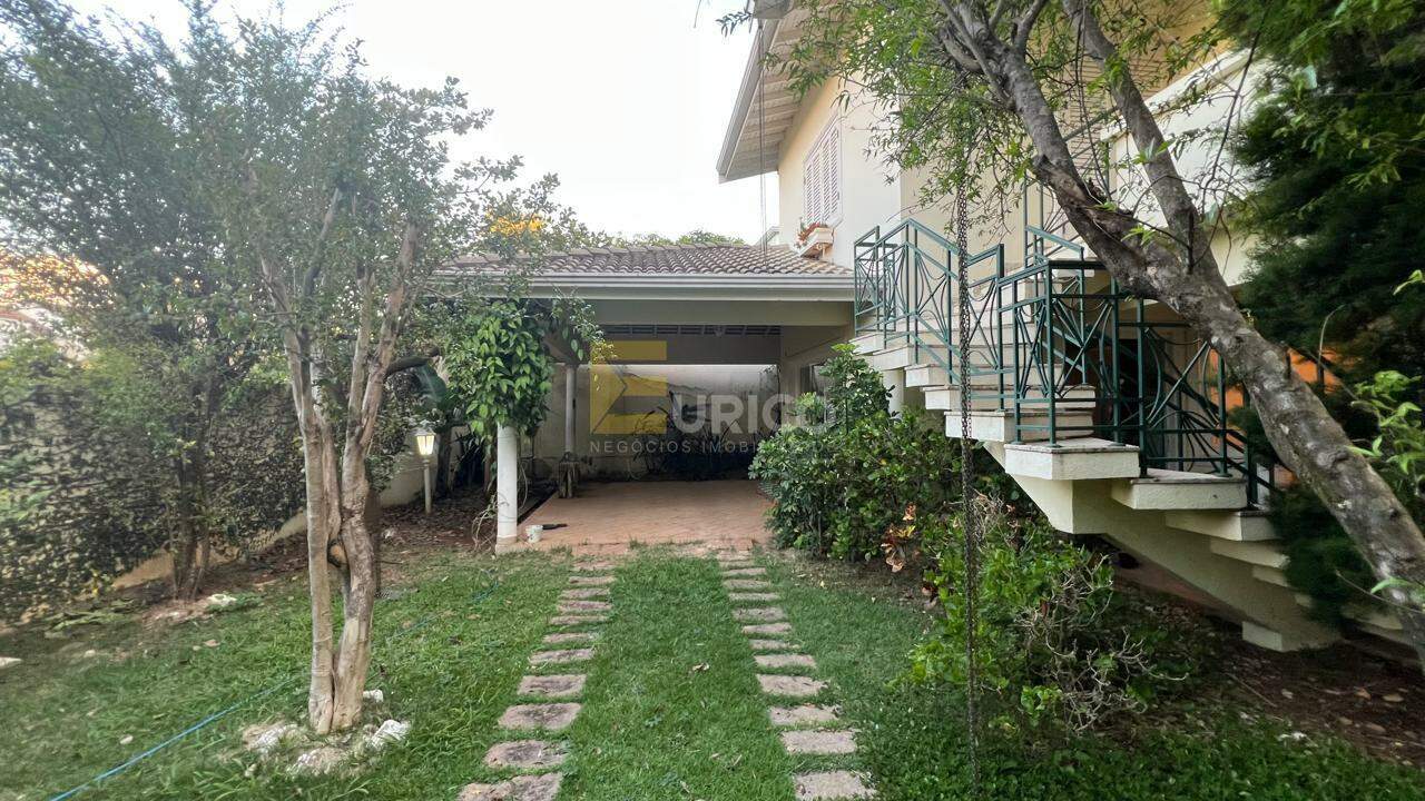 Casa à venda no PARQUE TERRANOVA em Valinhos/SP: