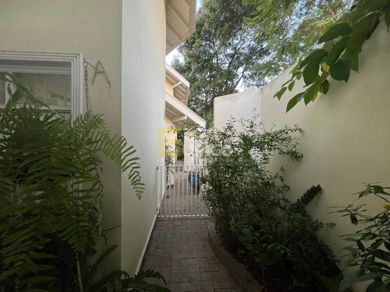 Casa à venda no PARQUE TERRANOVA em Valinhos/SP: