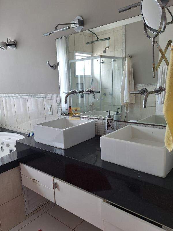 Casa em condomínio à venda no Medeiros em Jundiaí/SP: 
