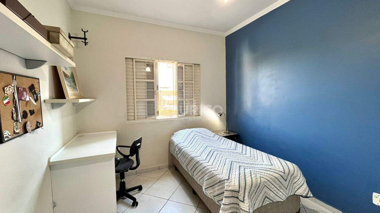 Casa em condomínio à venda no Condomínio Vivenda das Quaresmeiras em Valinhos/SP: 