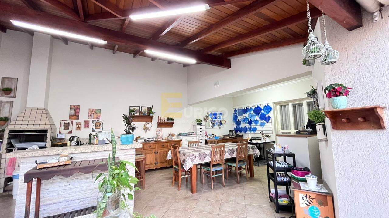Casa em condomínio à venda no Condomínio Vivenda das Quaresmeiras em Valinhos/SP: 