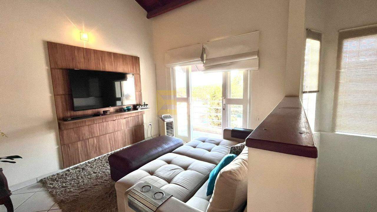 Casa em condomínio à venda no Condomínio Vivenda das Quaresmeiras em Valinhos/SP: 