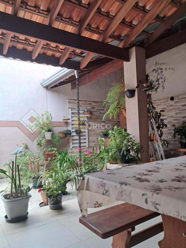 Casa à venda no Parque Residencial Jundiaí em Jundiaí/SP: