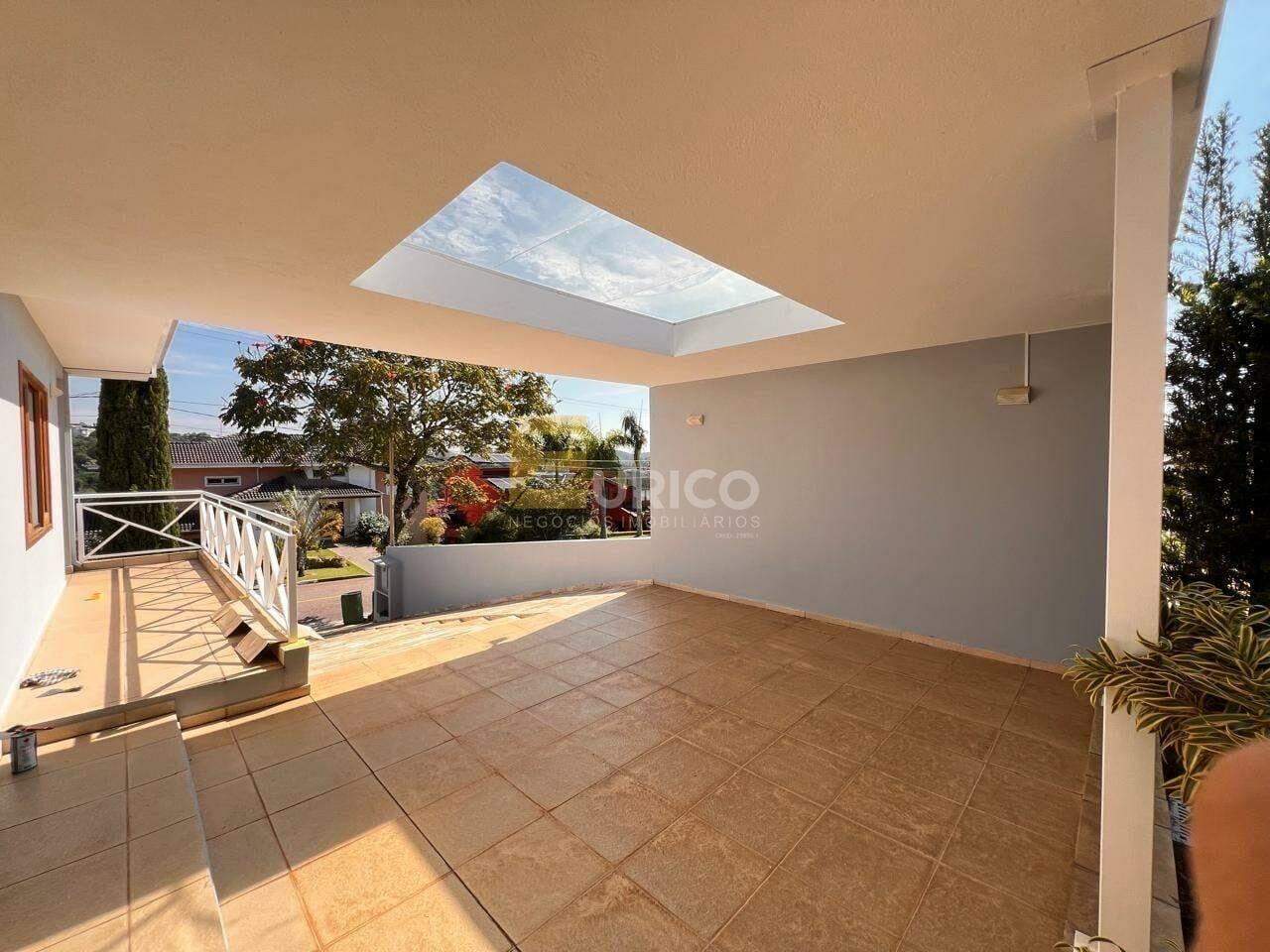 Casa em condomínio à venda no Condomínio Serra dos Cristais em CAJAMAR/SP: 