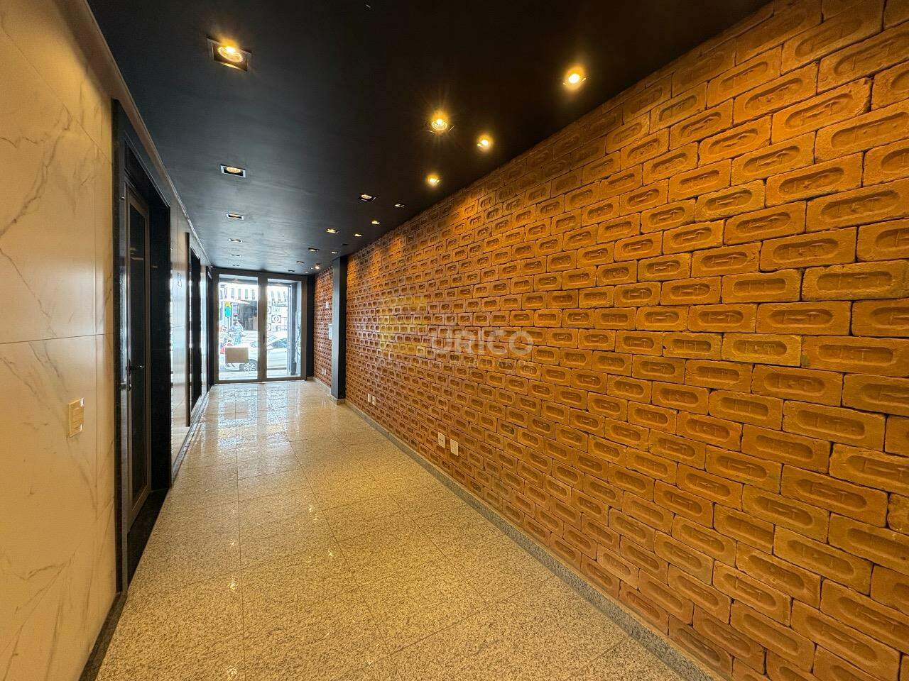 Sala para aluguel no Centro em Vinhedo/SP: 