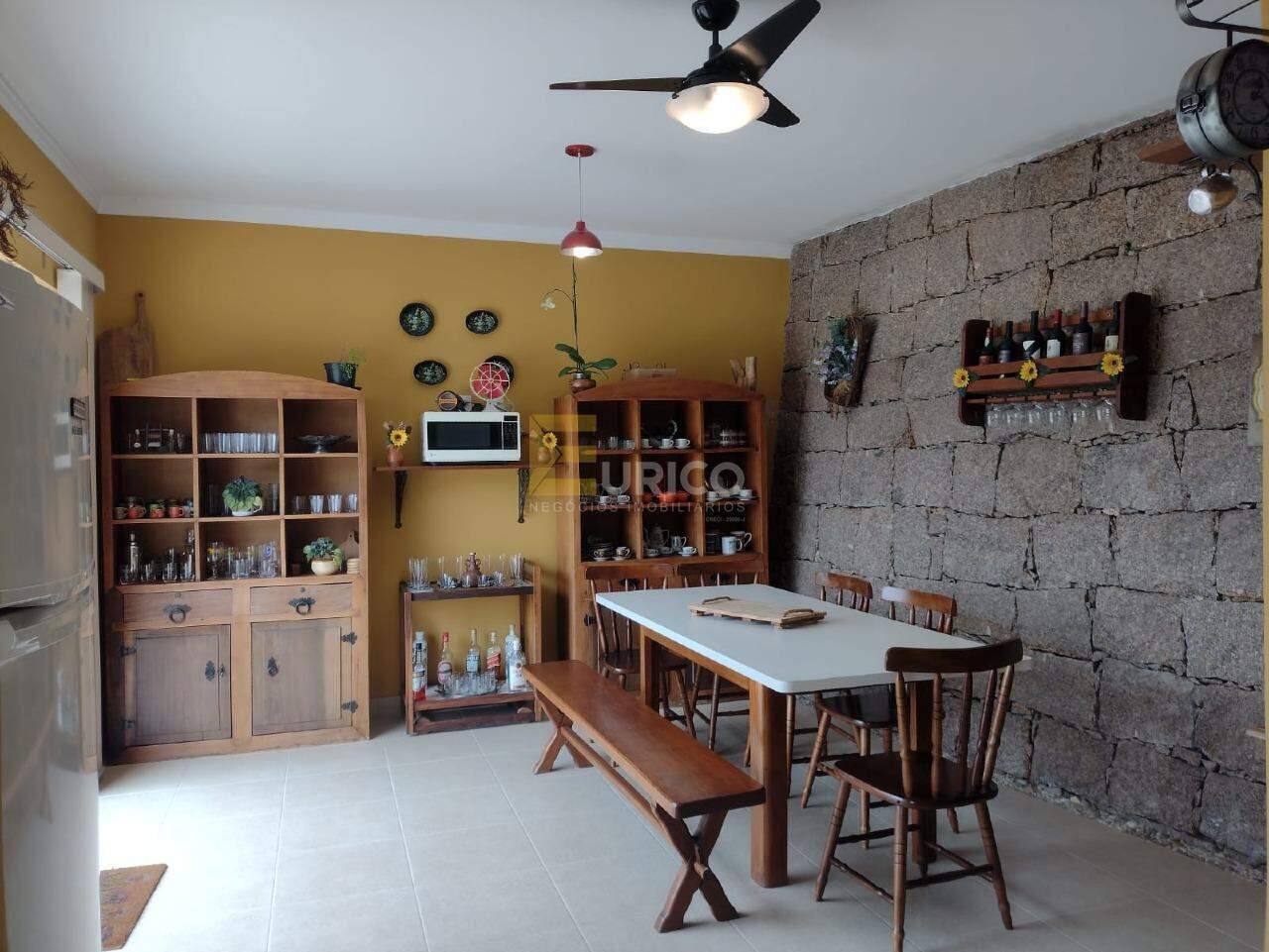 Casa em condomínio para aluguel no Condomínio Estância Marambaia em Vinhedo/SP: 