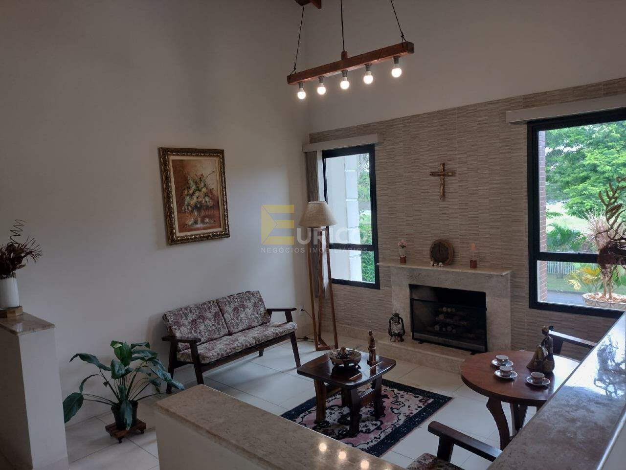 Casa em condomínio para aluguel no Condomínio Estância Marambaia em Vinhedo/SP: 