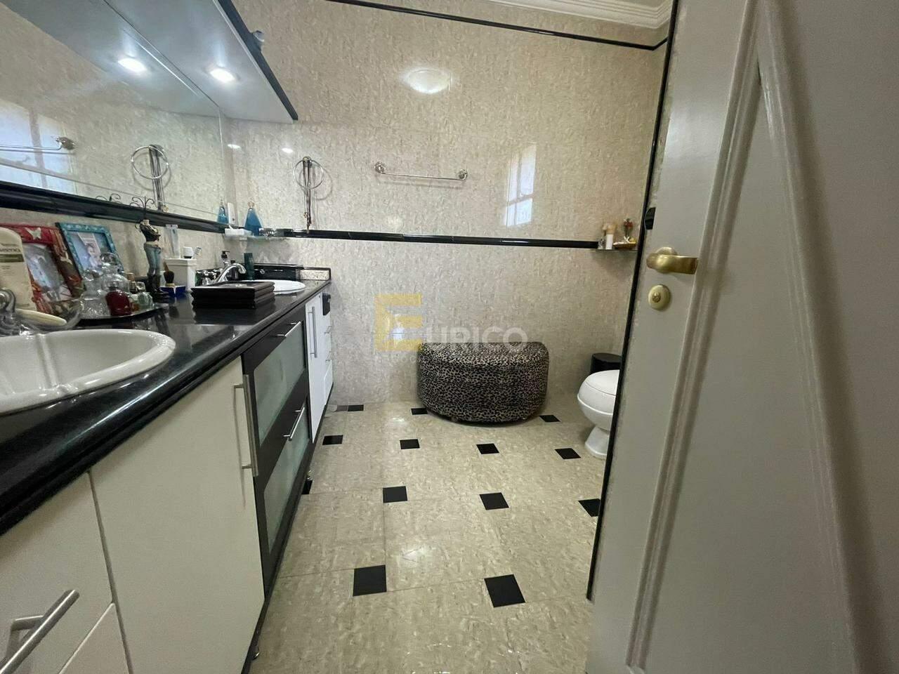 Casa em condomínio para aluguel no Condomínio Alpes de Vinhedo em Vinhedo/SP: 