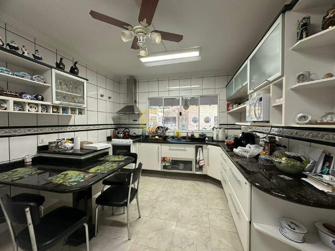 Casa em condomínio para aluguel no Condomínio Alpes de Vinhedo em Vinhedo/SP: 