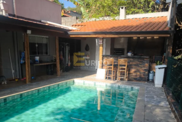 Casa em condomínio à venda no Condomínio Parque Suiço em Valinhos/SP: 