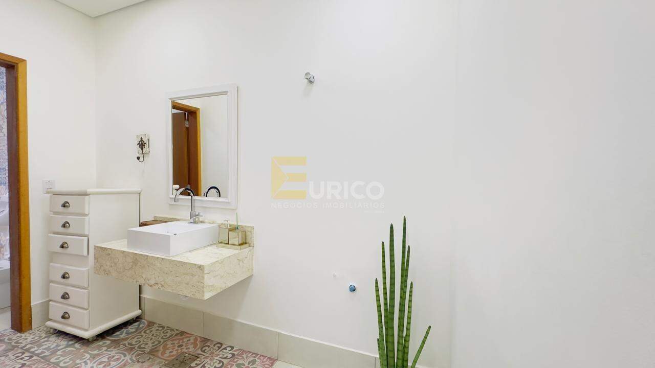 Prédio Comercial para aluguel no SANTA CRUZ em Valinhos/SP: 