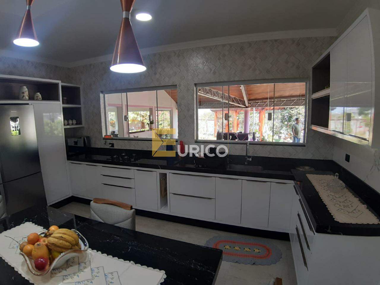 Casa em condomínio à venda no Parque Village Castelo em Itu/SP: