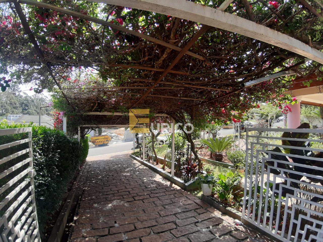 Casa em condomínio à venda no Parque Village Castelo em Itu/SP: