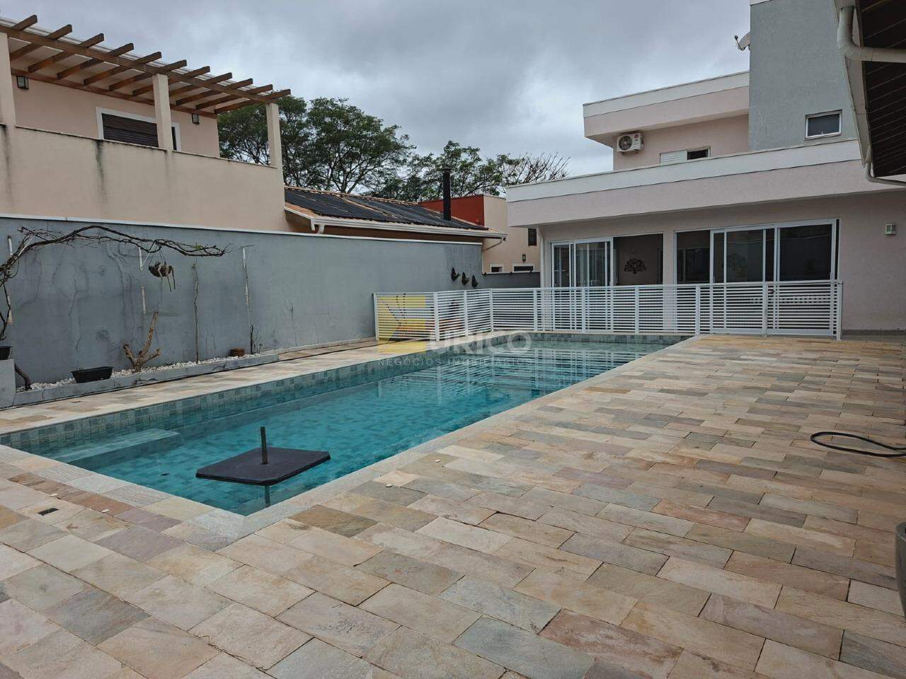Casa em condomínio à venda no Condomínio Terras de Vinhedo em Vinhedo/SP: 
