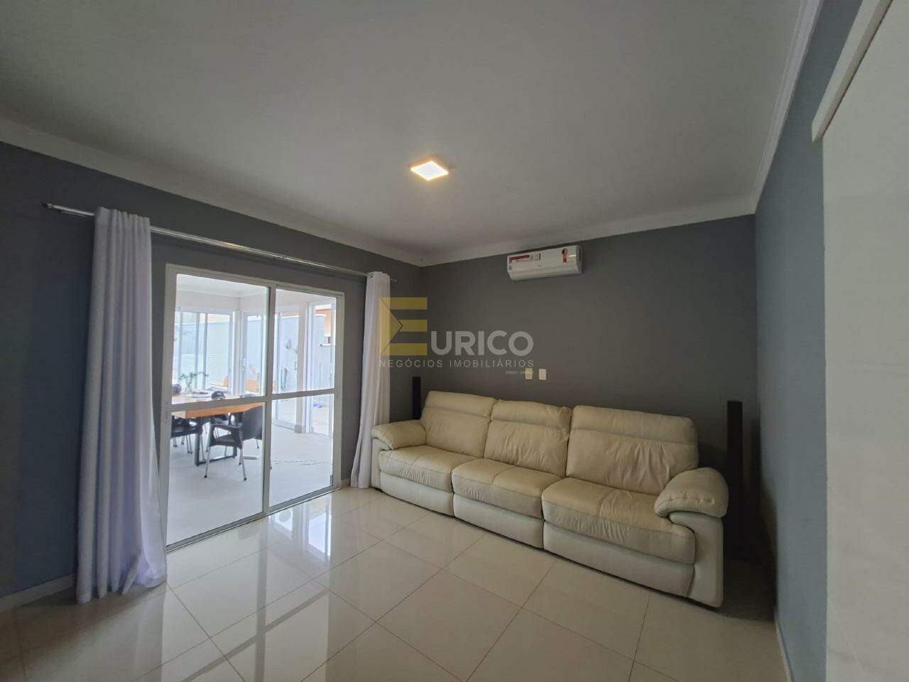 Casa em condomínio à venda no Condomínio Terras de Vinhedo em Vinhedo/SP: 