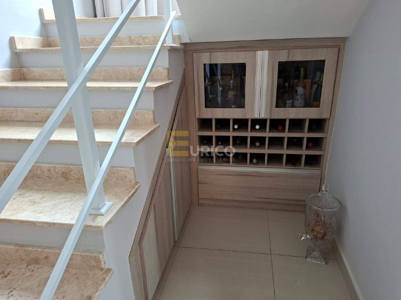 Casa em condomínio à venda no Condomínio Terras de Vinhedo em Vinhedo/SP: 