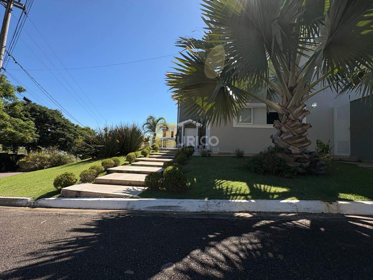 Casa em condomínio à venda no Condomínio Villaggio Capríccio em Louveira/SP: 