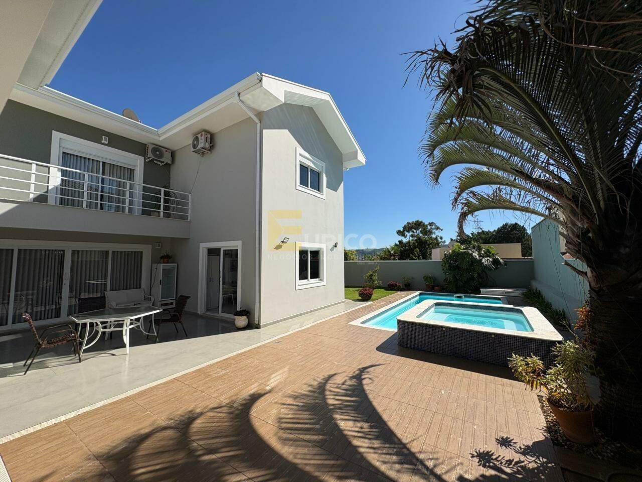 Casa em condomínio à venda no Condomínio Villaggio Capríccio em Louveira/SP: