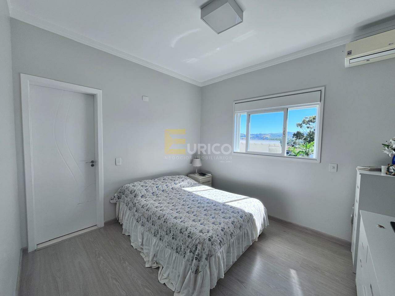 Casa em condomínio à venda no Condomínio Villaggio Capríccio em Louveira/SP: suíte 3