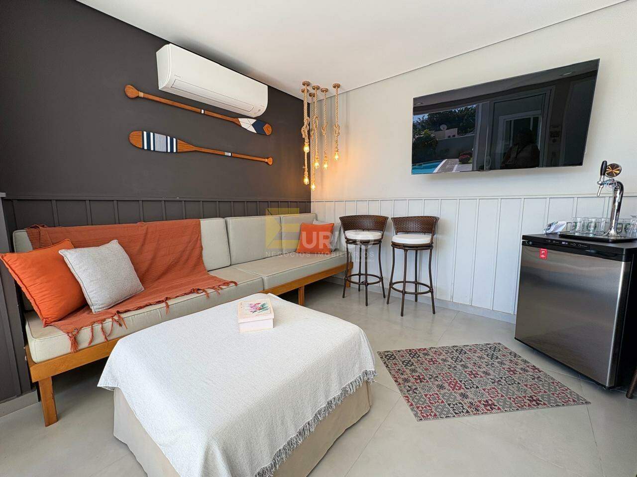 Casa em condomínio à venda no Condomínio Villaggio Capríccio em Louveira/SP: área gourmet