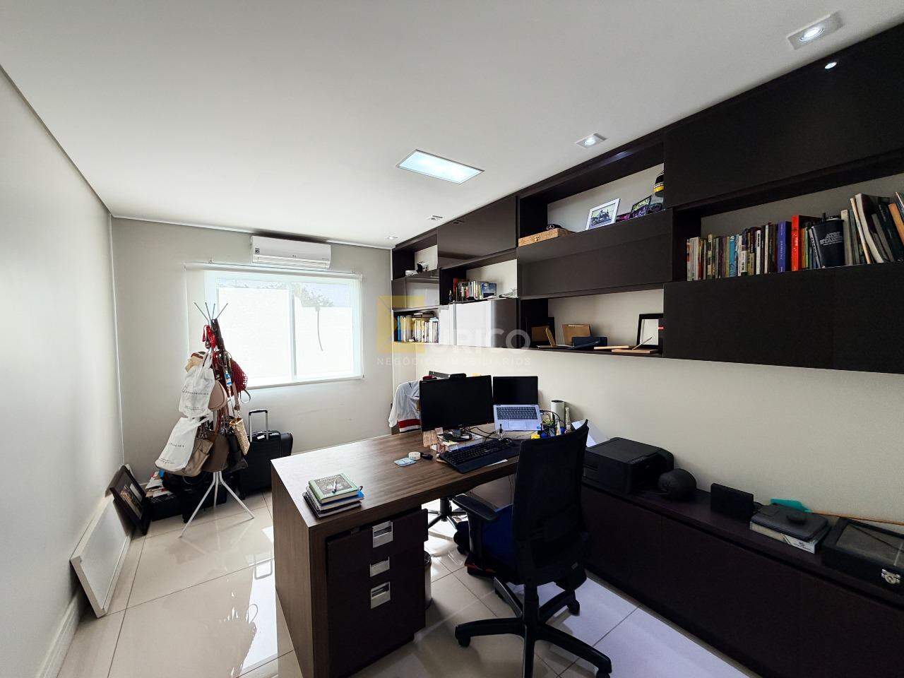 Casa em condomínio à venda no Condomínio Villaggio Capríccio em Louveira/SP: