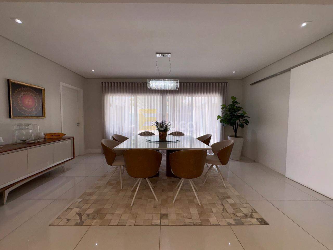 Casa em condomínio à venda no Condomínio Villaggio Capríccio em Louveira/SP: sala de jantar