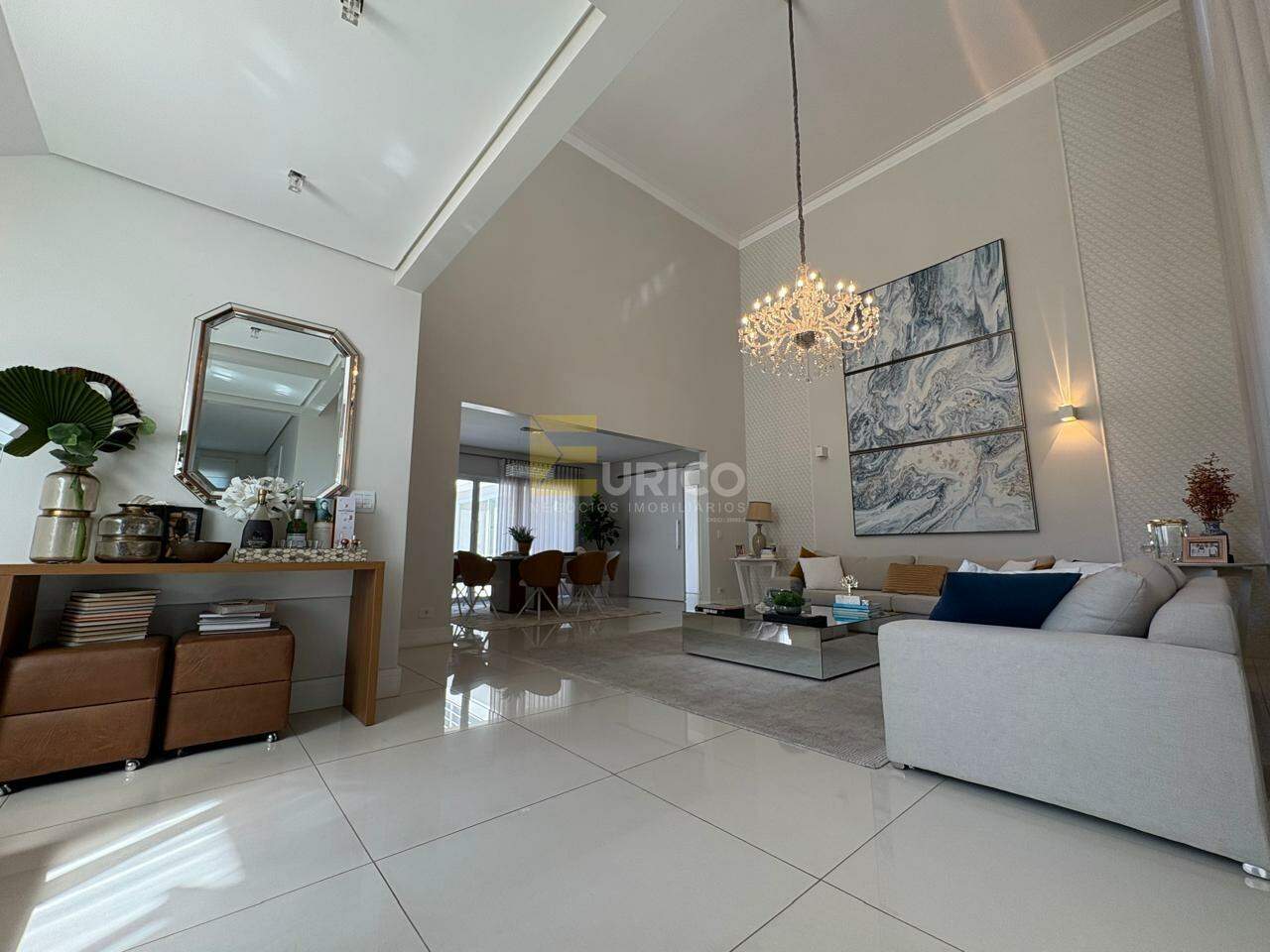 Casa em condomínio à venda no Condomínio Villaggio Capríccio em Louveira/SP:
